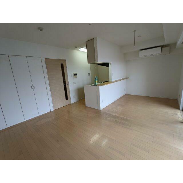 居室・リビング　以下別号室参考写真です