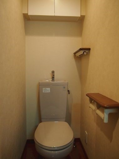 トイレ　別号室参考写真