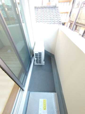 バルコニー　別部屋の参考写真です
