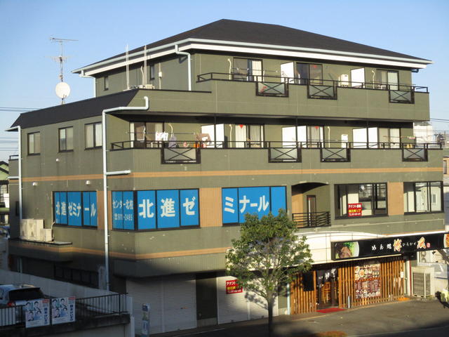 建物外観　吾生ビル