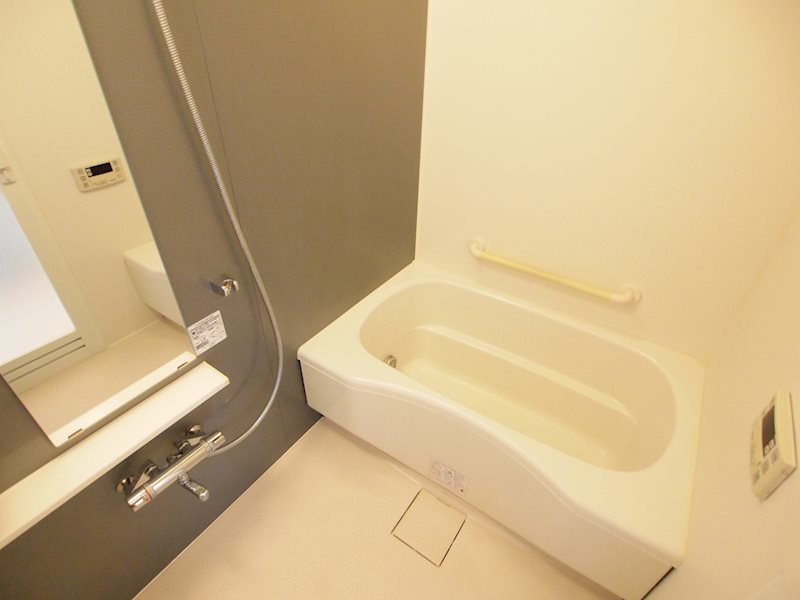 バス・シャワールーム　※別号室写真のため現況優先