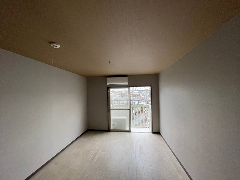 居室・リビング　※201参照