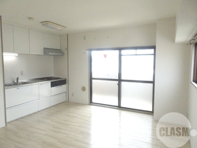 居室・リビング　広々としたリビング♪