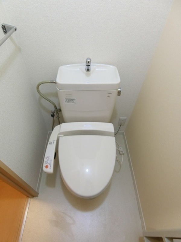 トイレ　図面と現状に相違がある場合には現状を優先