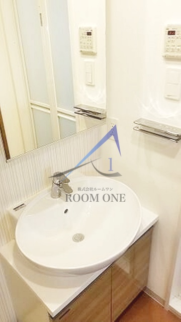 洗面設備　洗面台です。