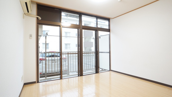 居室・リビング　リビング