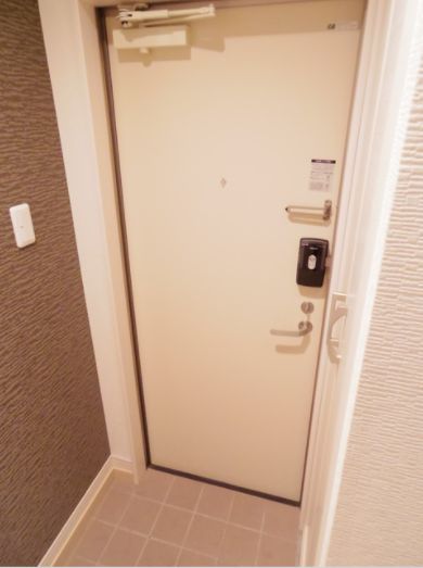 玄関　明るい玄関です