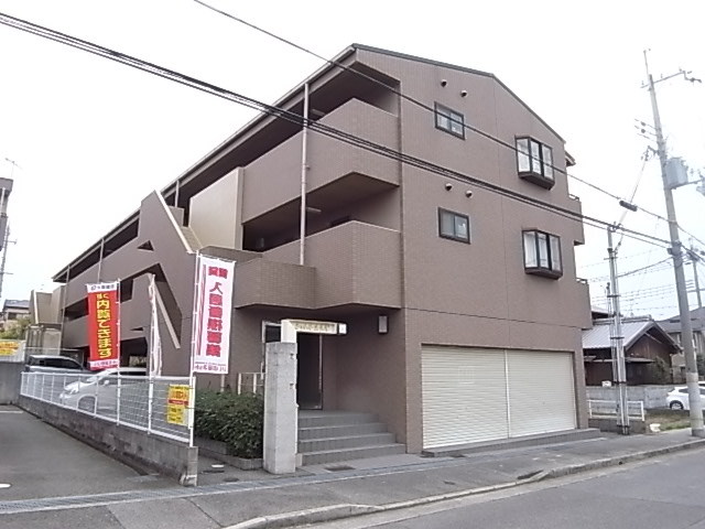 建物外観　人気の大久保南小学校校区です