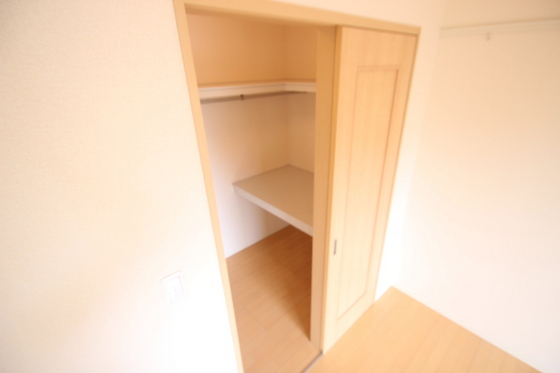 収納　※別部屋の写真です