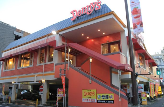 飲食店　デニーズ清澄店（飲食店）まで368m