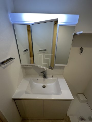 洗面設備　スプランディッド難波WESTII 　独立洗面台