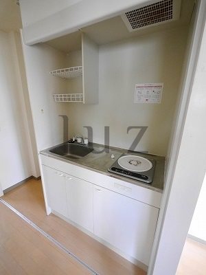 キッチン　掃除がしやすいIHクッキングヒーター！