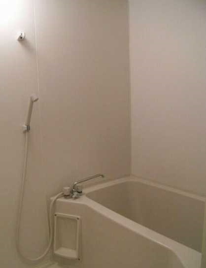 バス・シャワールーム　清潔感のあるバスルームです！