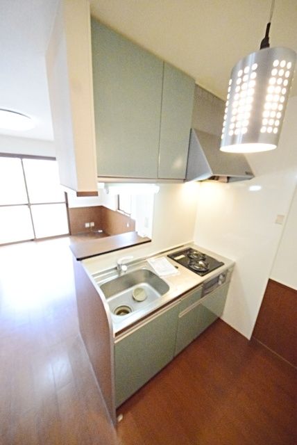 キッチン　２口コンロで料理も楽々