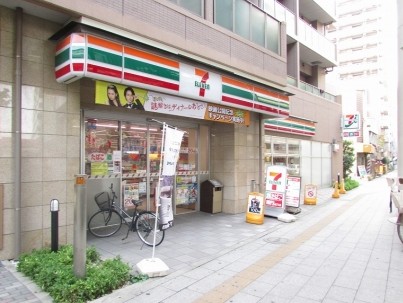 コンビニ　セブンイレブン・板橋大和町店（コンビニ）まで346m
