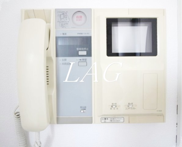 セキュリティ　モニターつきインターホンです。