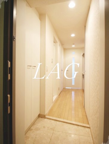 玄関　玄関です。