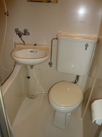 トイレ　同型タイプの写真です。現況優先。