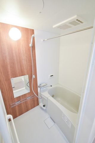 バス・シャワールーム　お湯張り・追い炊き・浴室乾燥付き