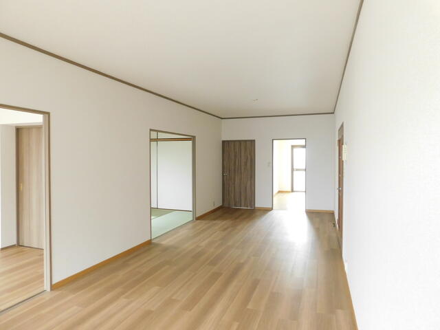 居室・リビング　グレートリバー１２