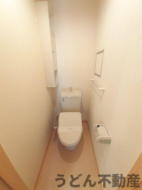 トイレ　うどん県のお部屋探しはうどん不動産へ うどんちゃんとLINE