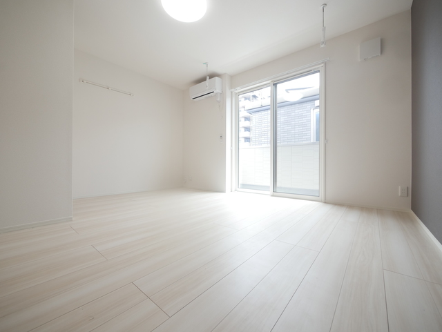 その他部屋・スペース　★明るい洋室で住み心地が良さそうですね★