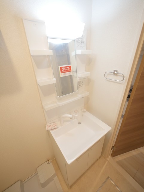 洗面設備　★人気の独立洗髪洗面化粧台で朝の準備にも便利ですね★