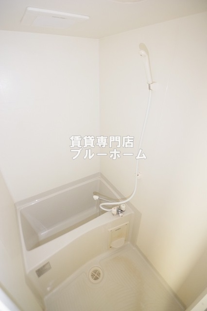 バス・シャワールーム　キレイな浴室♪
