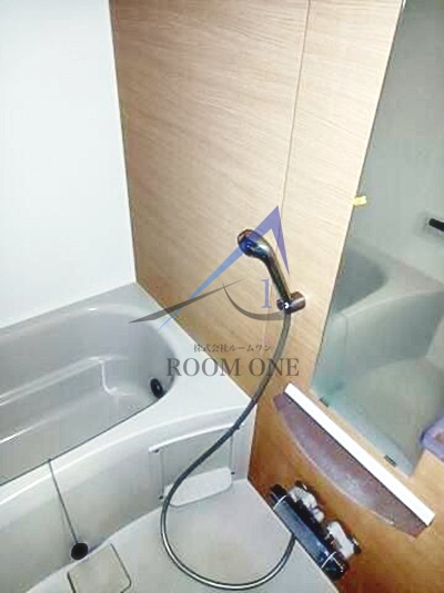 バス・シャワールーム　お風呂です。