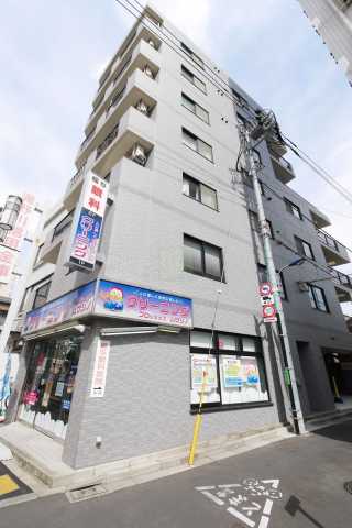 建物外観　エーシーフィールズの外観
