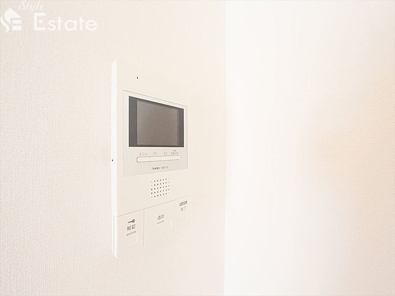 セキュリティ　モニター付きインターホン