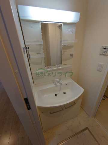 洗面設備　別部屋参考写真となります。