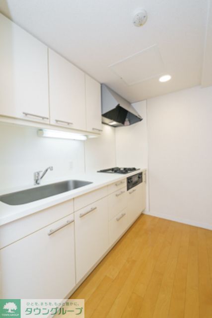 キッチン　※写真は同タイプ住戸です。
