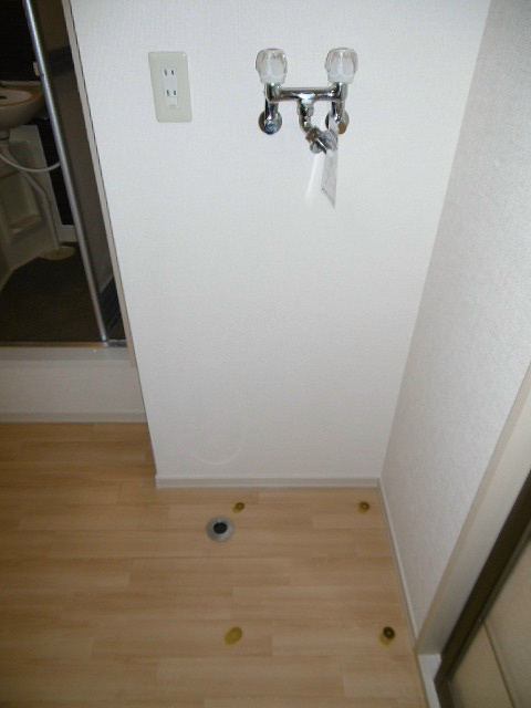 その他　写真は別号室です。