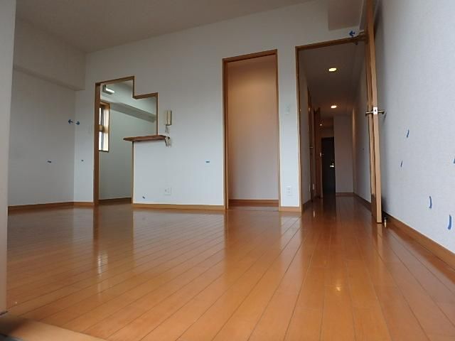 居室・リビング　全居室フローリング