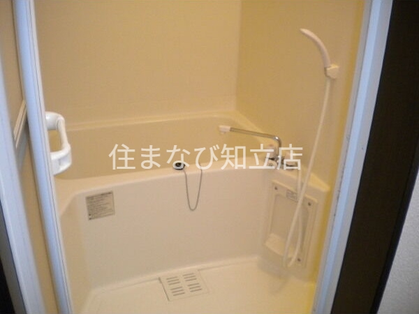 バス・シャワールーム　同型別部屋写真