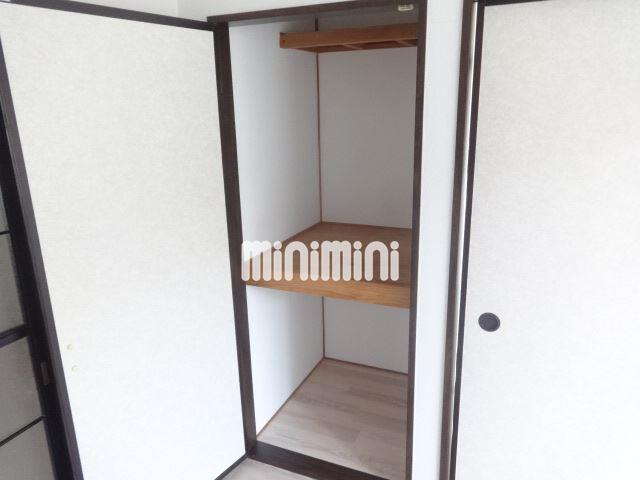収納　洋室の収納です