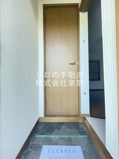 玄関　玄関から見たお部屋です♪