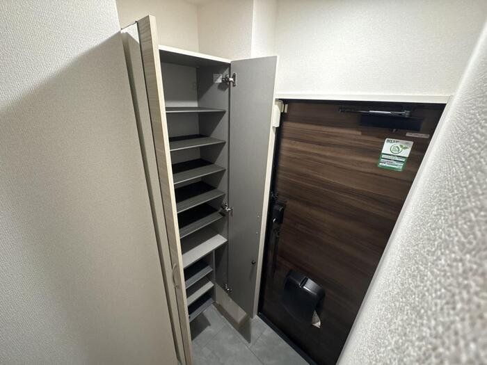 玄関　物件画像
