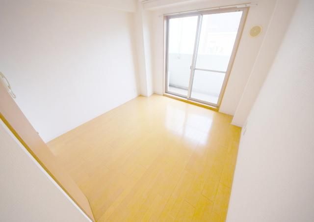 居室・リビング　★★明るいお部屋です★★