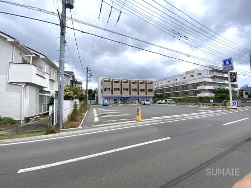コンビニ　ローソン さいたま三橋四丁目店（コンビニ）まで228m