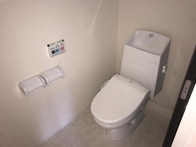 トイレ　シャワー付トイレ