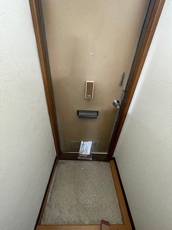 玄関　他部屋参照