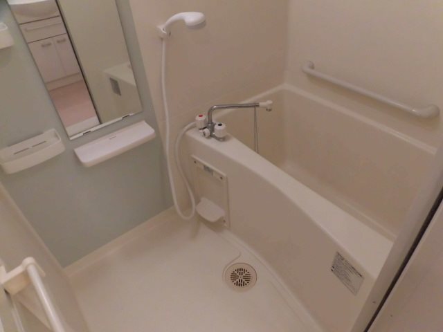 バス・シャワールーム　同型タイプ
