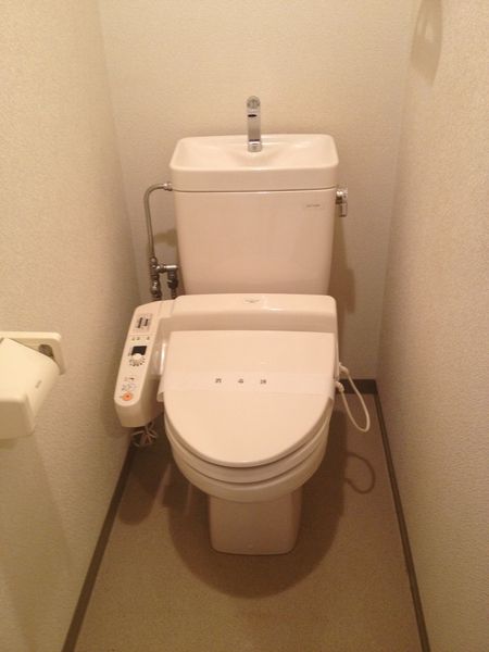 トイレ　トイレ