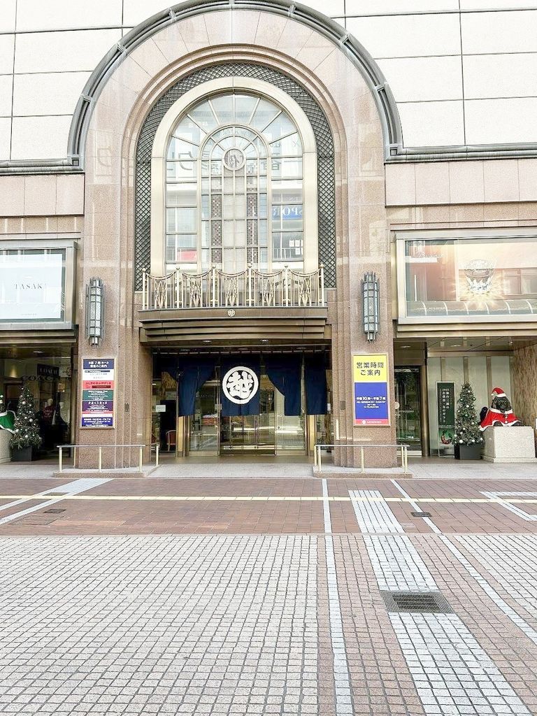 ショッピングセンター　仙台三越（本館）（ショッピングセンター）まで620m