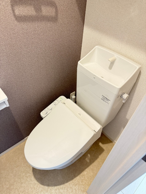 トイレ　同型写真