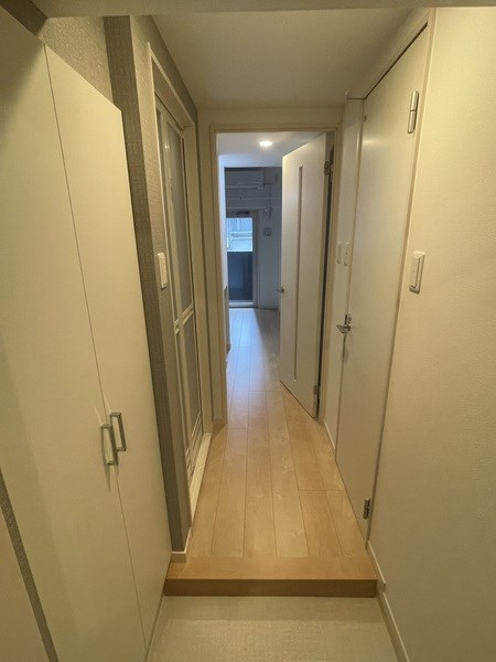 玄関　※別号室参考写真※