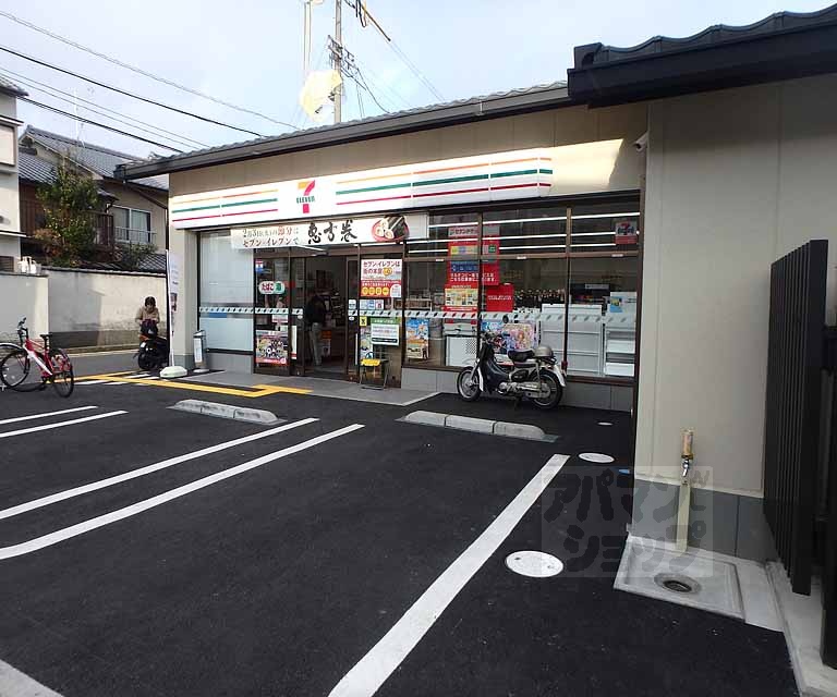 コンビニ　セブンイレブン　京都葵橋寺町店（コンビニ）まで220m