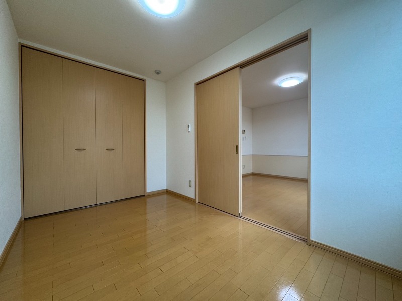 その他部屋・スペース　寝室です。部屋をどう使うかはあなた次第です！